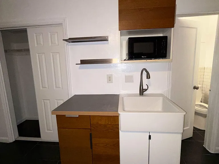 1004 W Las Olas Blvd #2 — Photo 5
