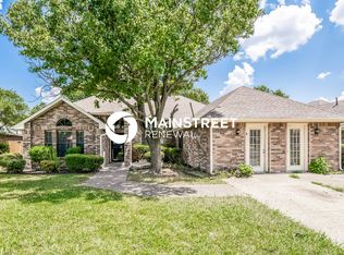 1632 Riverway Bend Cir, Dallas, TX 75217