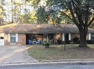 193 Westwood Dr E, Trinity, TX 75862