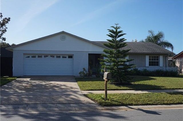 1st image of 1395 Prince Philip Dr