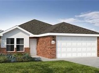 750 Kendra St, Prairie Grove, AR 72753