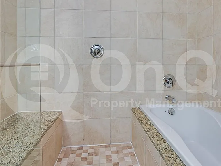 2950 McKinney Ave #424 — Photo 17