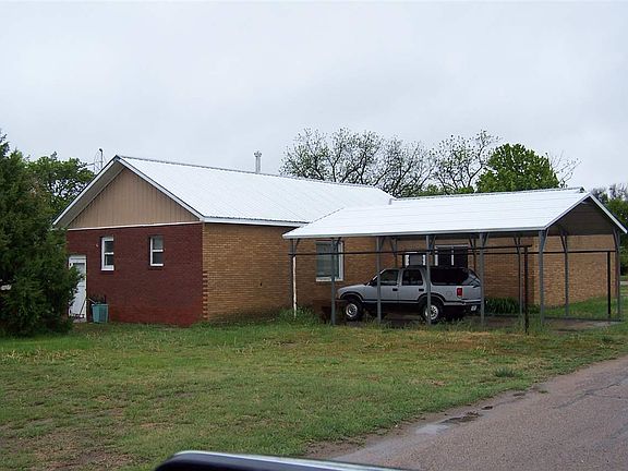 3rd image of 517 Stewart St