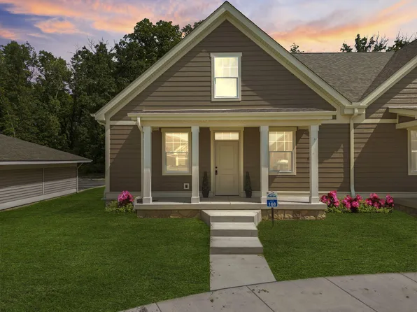 1183 Harbor Way, Chesterton, IN 46304