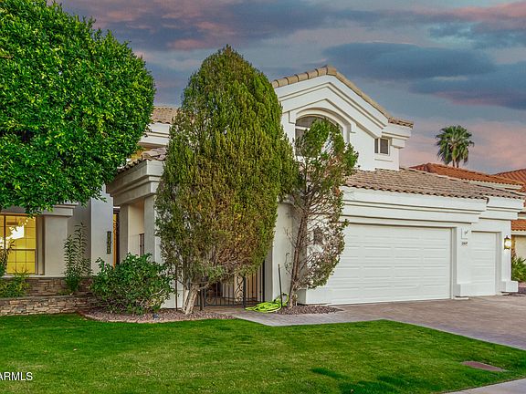 4th image of 21619 N 56TH Drive