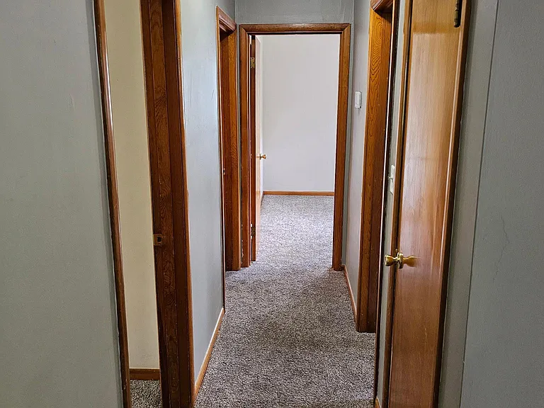 11 Beverly Dr — Photo 4