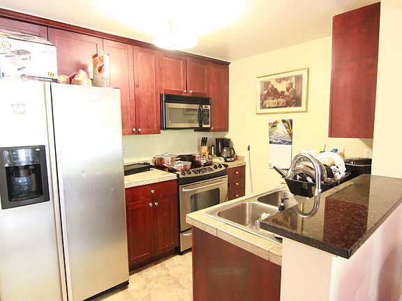 5th image of 1847 S 286th Ln APT U203
