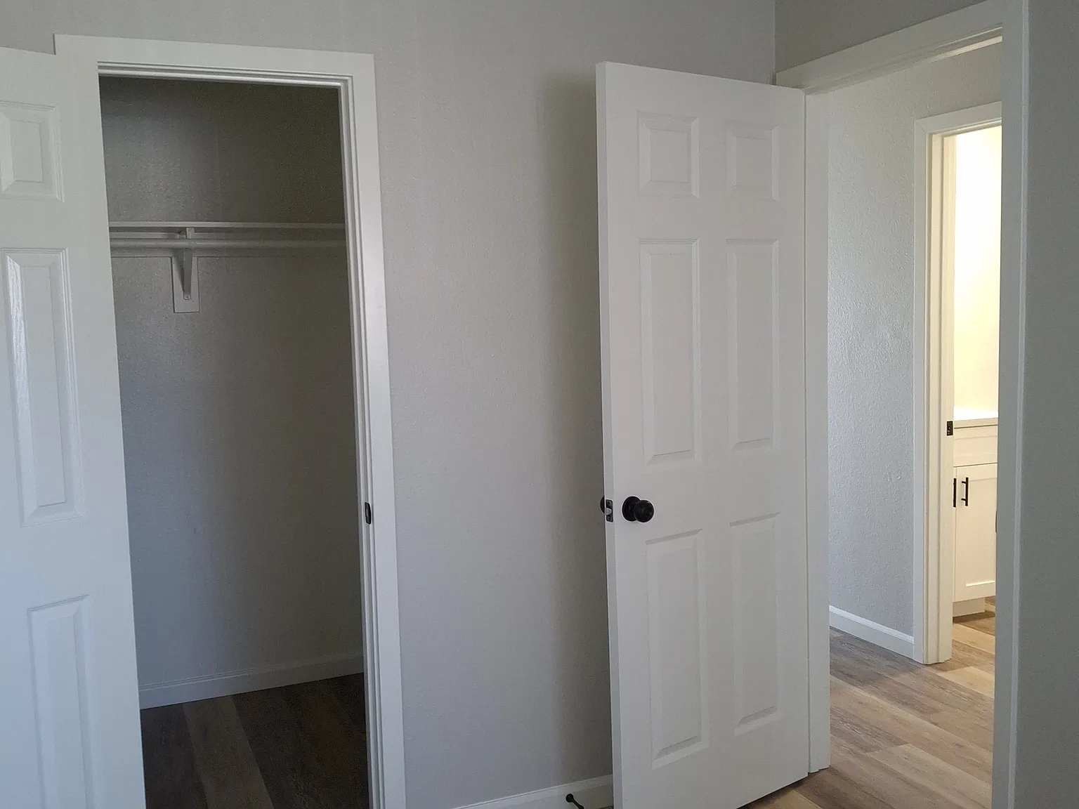 2 bed, 820 sqft, $1,995 — Photo 4