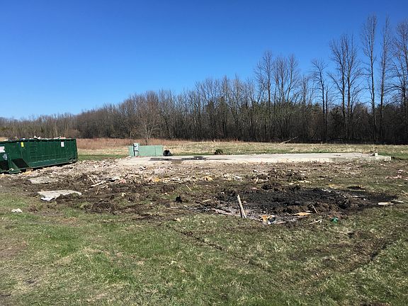 Trailer home removed.