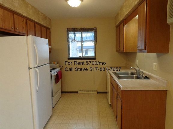 5th image of 131 Grand Manor Dr