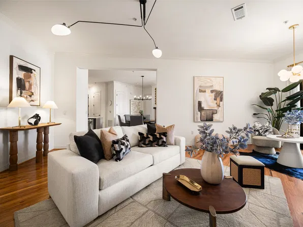 8616 Turtle Creek Blvd APT 516, Dallas, TX 75225