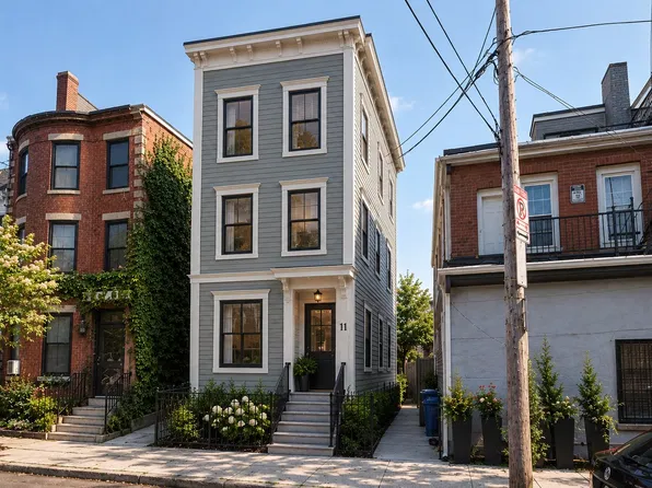 7 Princeton St, Boston, MA 02128