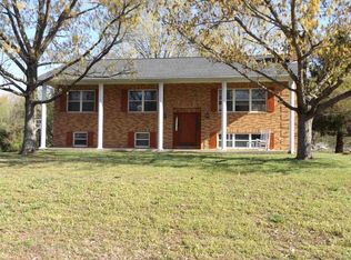 588 S Melchoir Dr W, Santa Claus, IN