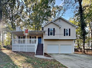 711 Peach Crossing Dr, Dallas, GA 30132