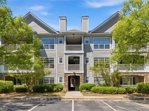 826 Sandringham Dr, Milton, GA 30004