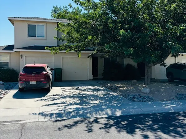 865 Sunny Ln #A-d, Fernley, NV 89408