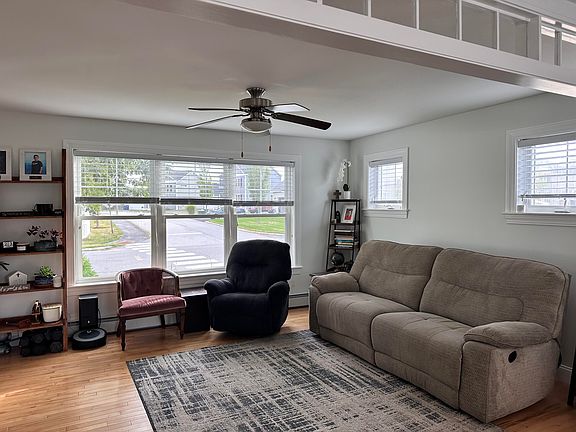 5th image of 39 Blue Spruce Farm Road