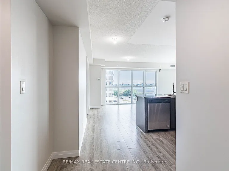 2152 Lawrence Ave E #608 — Photo 14