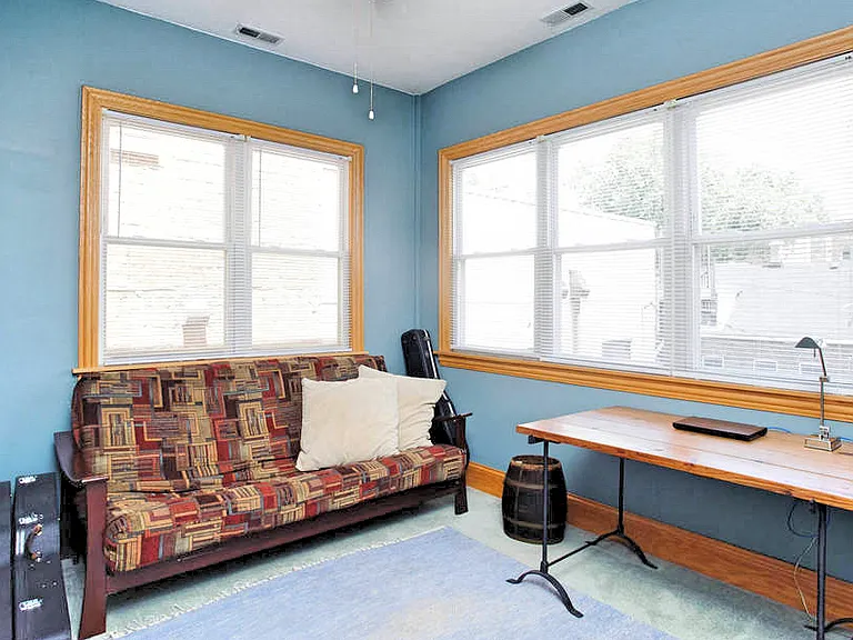 1249 N Damen Ave #2 — Photo 9