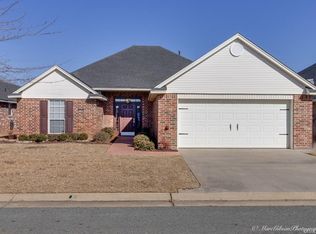 118 Willow Lake Blvd, Bossier City, LA 71111