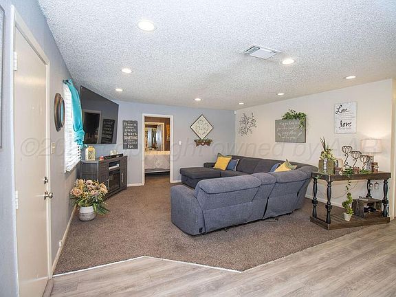 4th image of 513 Coffee Pl