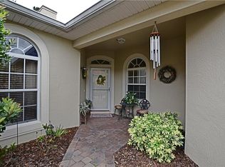 1531 Vienna Square Dr, Winter Haven, FL 33884