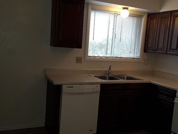 4th image of 3498 Salem Walk APT A1