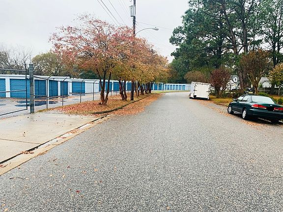 4th image of 130 Oregon Ave