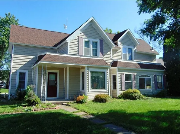 310 E Broadway St, Blair, WI 54616