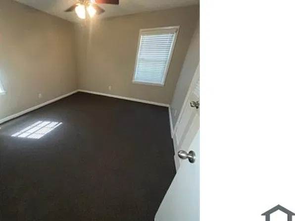 1910 Ireland Dr, Fayetteville, NC 28304