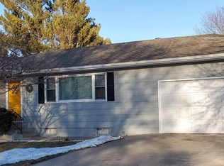 1317 Piper St, Grand Island, NE 68803
