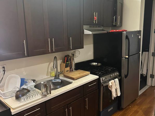 1253 Lincoln Pl APT 3
