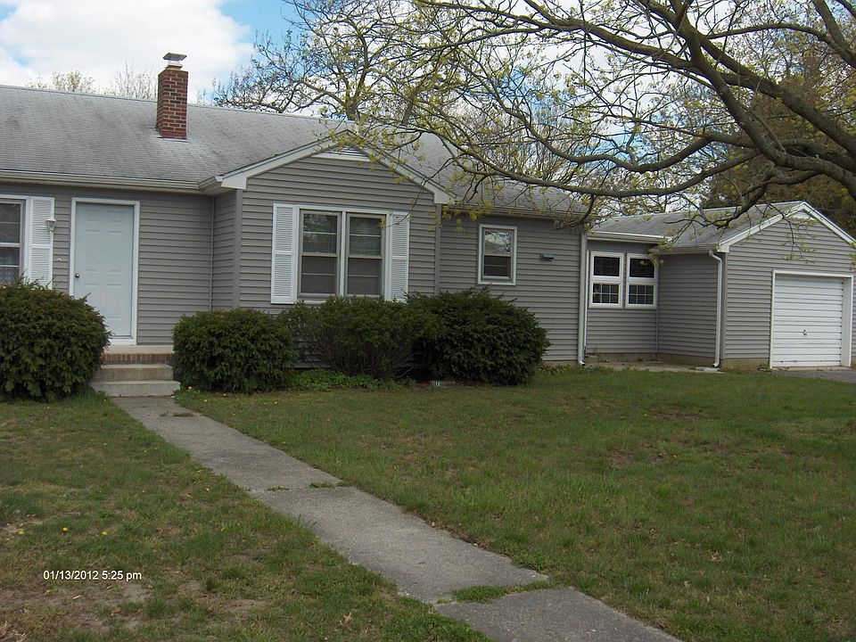 2nd image of 312 Elizabeth St