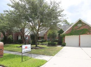 20930 Meadowhill Dr, Spring, TX 77388