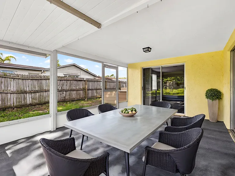 6254 Patella Ave — Photo 15