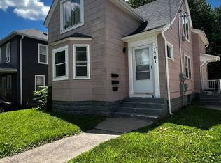 1701 2nd St #1701, Moline, IL 61265