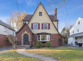 119 Overlook Ter, Bloomfield, NJ 07003