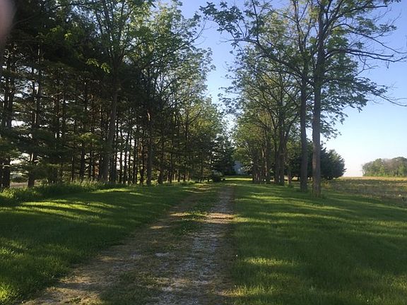 2nd image of 6438 E County Road 750 N
