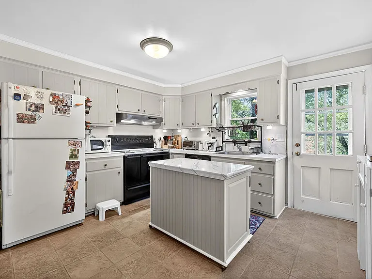 718 Darby Paoli Rd — Photo 16