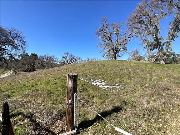 3rd image of 49253 Sapaque Rd