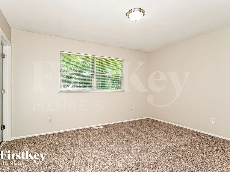 634 Watkins Glen Dr — Photo 11