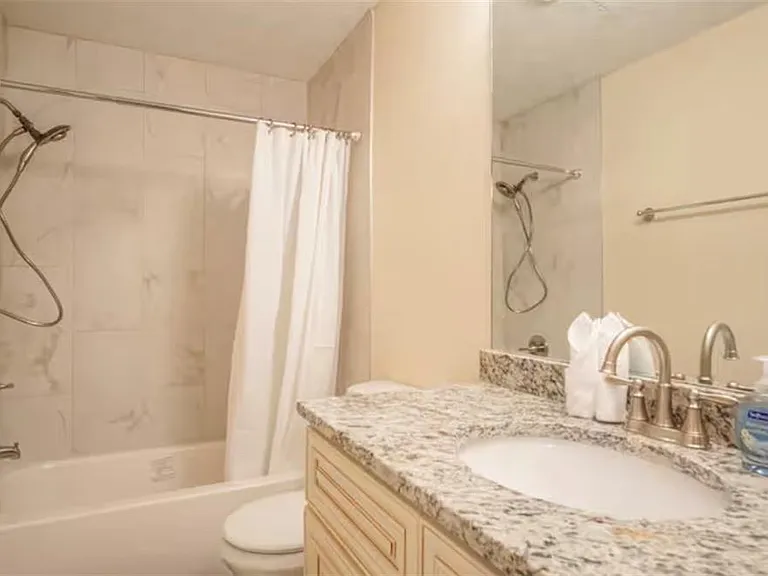 846 Park Pl NE — Photo 68