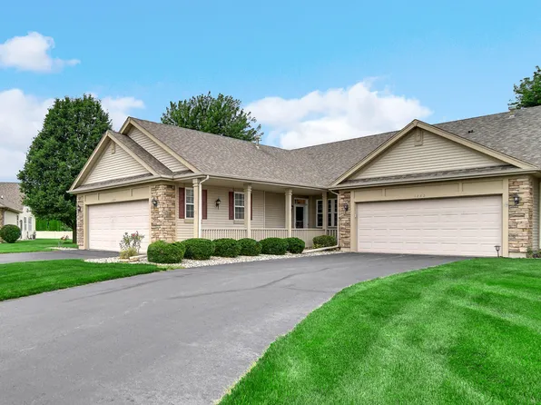 1284 Bluebell Trl, Schererville, IN 46375