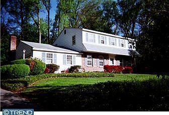 2nd image of 26 Arlington Rd