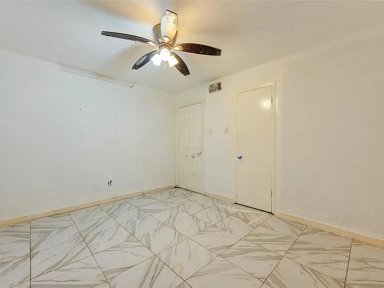 2117 Willow Wisp Dr — Photo 6