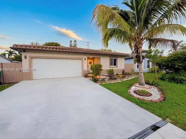 2720 NW 11th St, Pompano Beach, FL 33311
