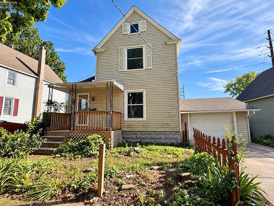 1st image of 152 Garvin Ave