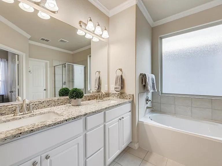 5201 Texana Dr — Photo 9