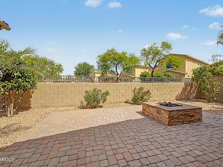 14210 W Harvard St — Photo 48
