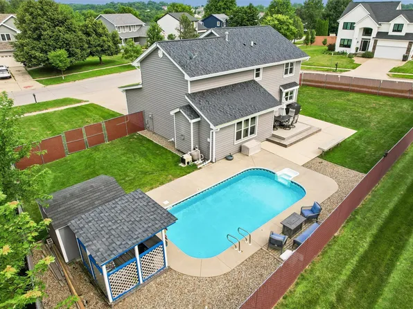 5410 SE 31st St, Des Moines, IA 50320